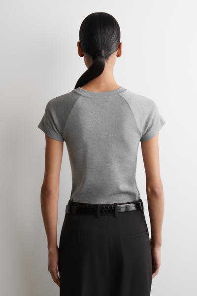 COS スリムフィット コットンTシャツ