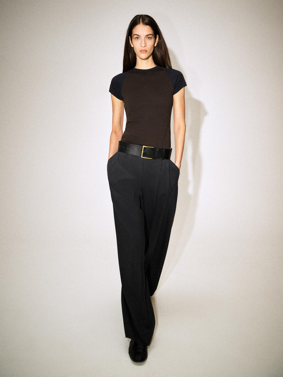 COS スリムフィット コットンTシャツ