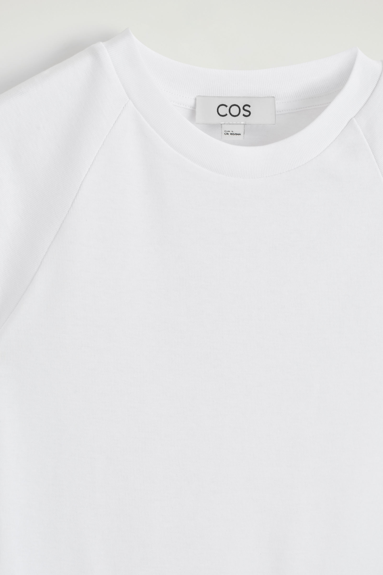 SLIM COTTON T-SHIRT スリムフィット コットンTシャツ ホワイト｜COS