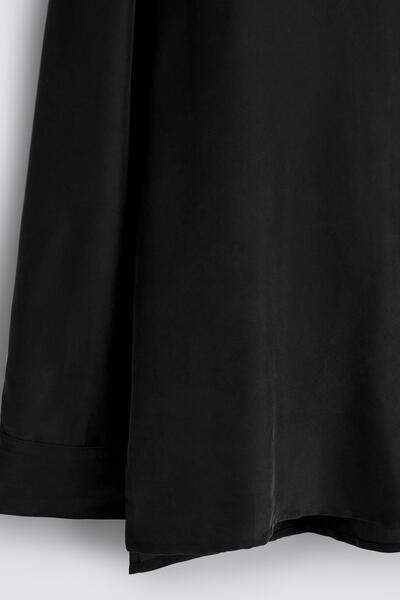 COS テーラード シルクシャツ