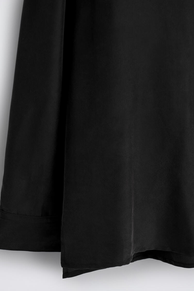 COS テーラード シルクシャツ