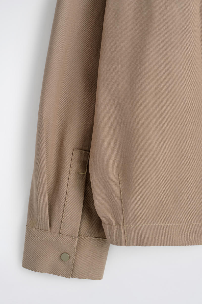 COS コントラストパネル コットンオーバーシャツ