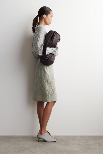 COS ドレープレザー キトンヒールミュール