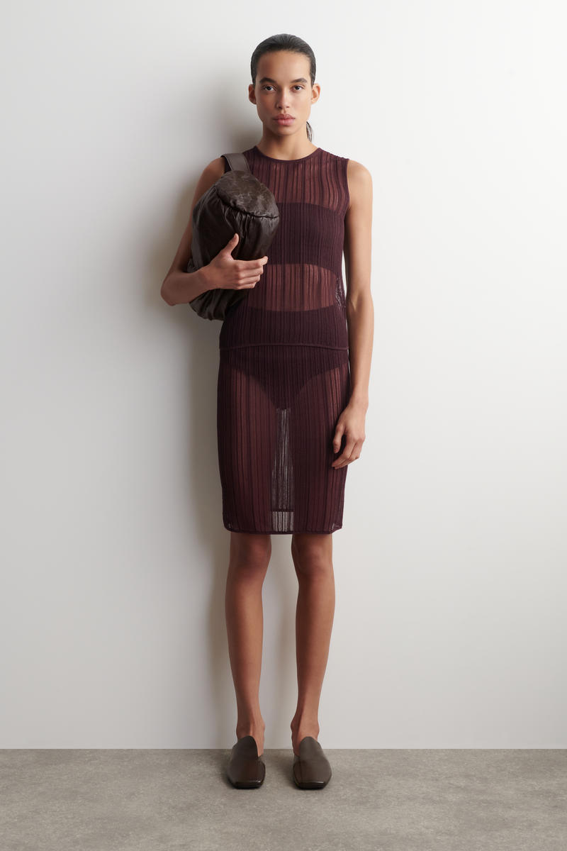 COS ドレープレザーミュール