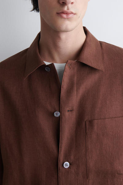 COS リラックスリネンシャツ