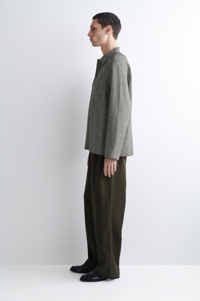 COS リラックスリネンシャツ