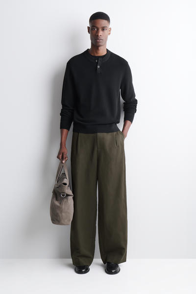 COS ニットコットン ヘンリートップス