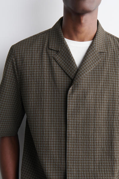 COS シアサッカー　リゾートシャツ