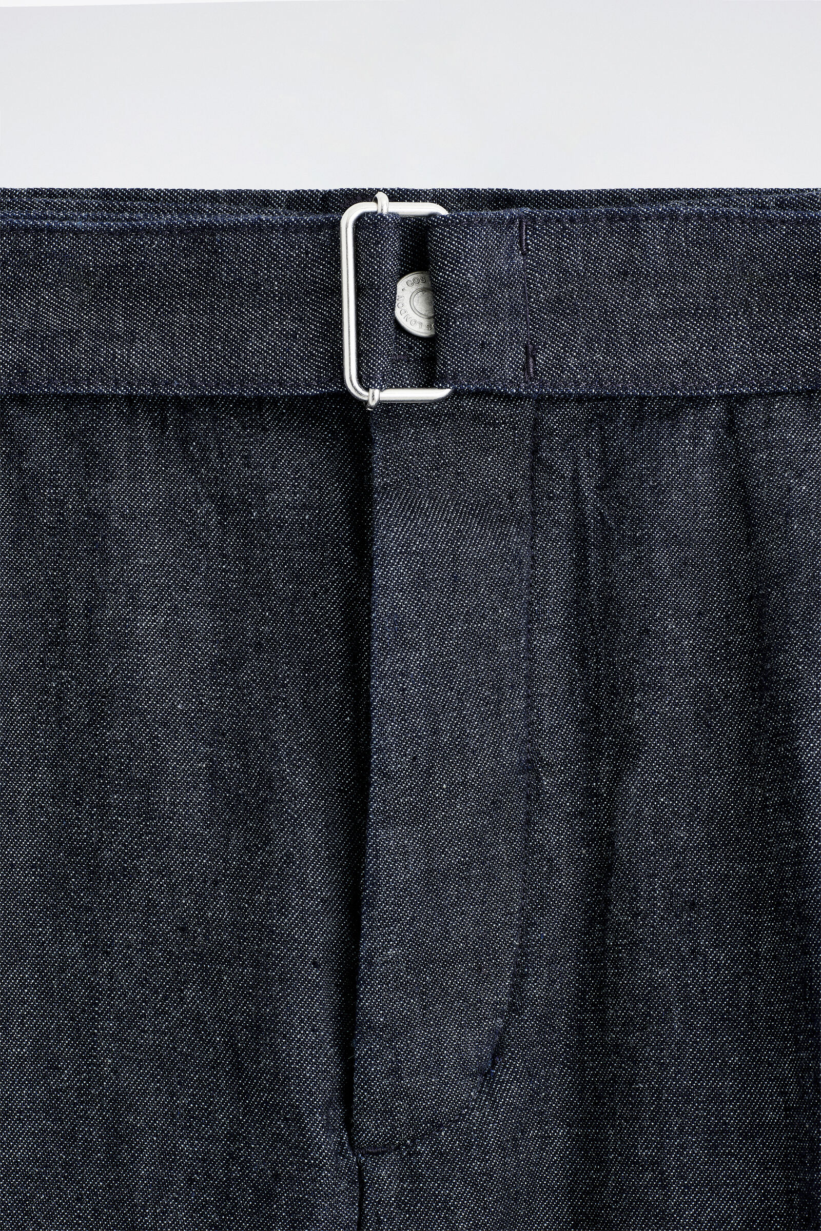 BELTED WIDE-LEG DENIM SHORTS ベルト付き ワイドレッグ デニム 