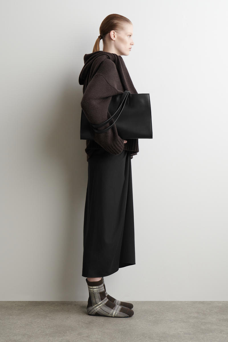 COS チェックニットソックスブーツ