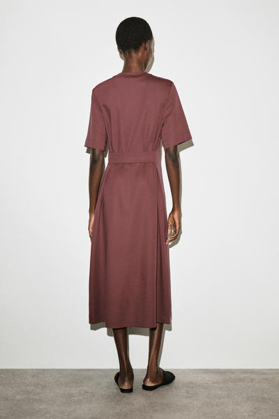 COS ベルトディテール　ミディTシャツワンピース