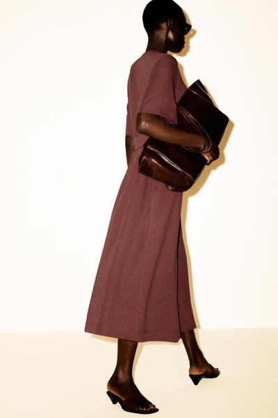 COS ベルトディテール　ミディTシャツワンピース