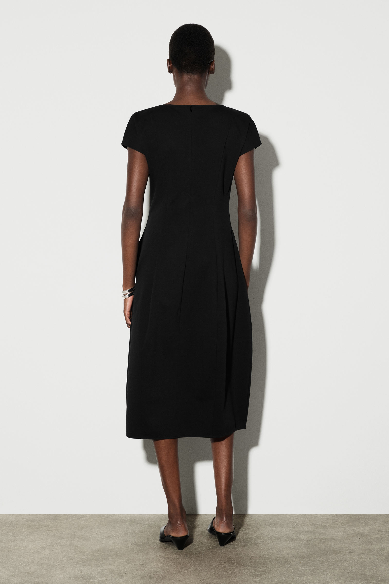 lcdc キャミ　glowny blackup cos musinsa zz-1327019_09-090-1010016-6.