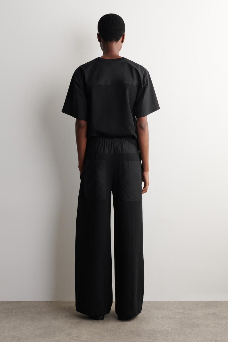 COS ポプリン切替 ジャージパンツ