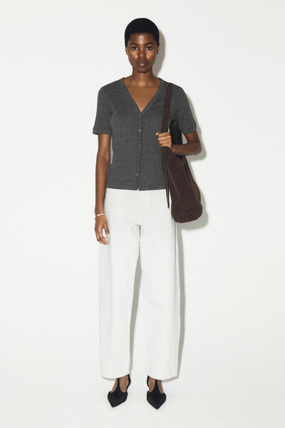 COS ポイントルニット半袖カーディガン