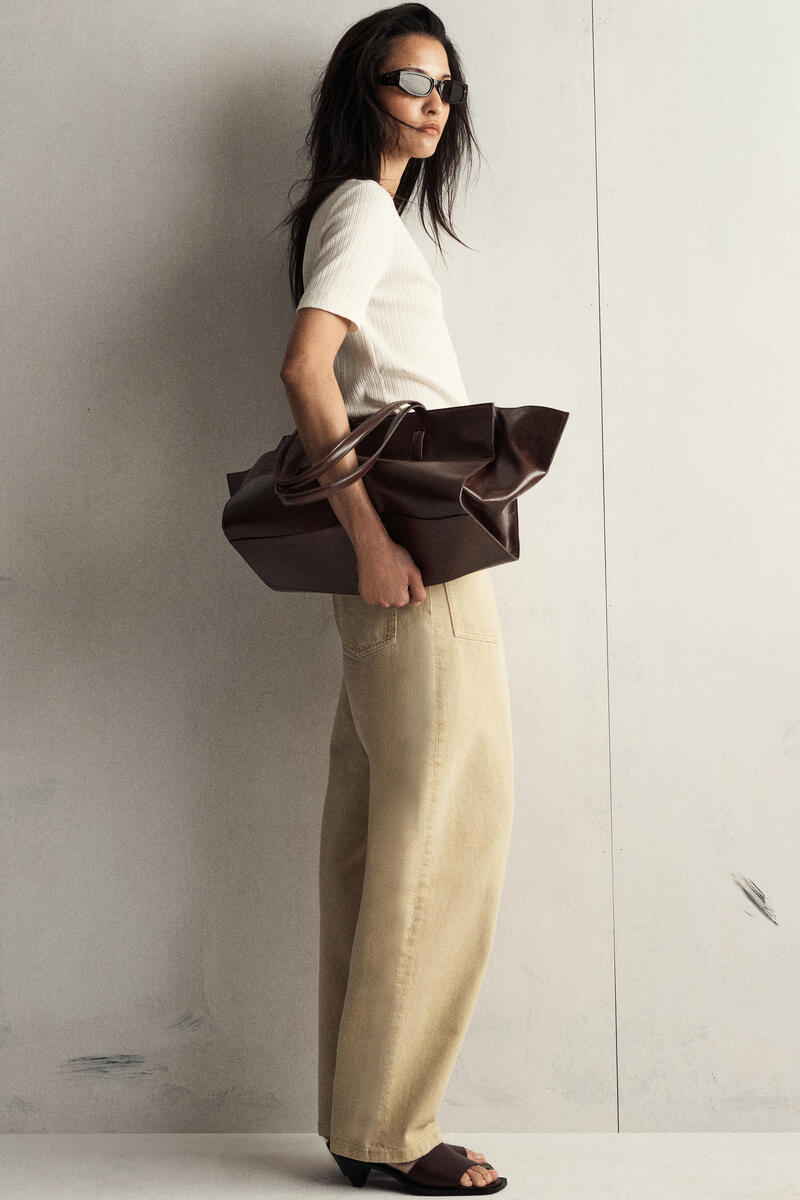 COS ポイントルニット半袖カーディガン