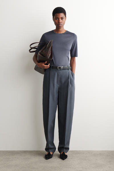 COS シルクジャージーTシャツ