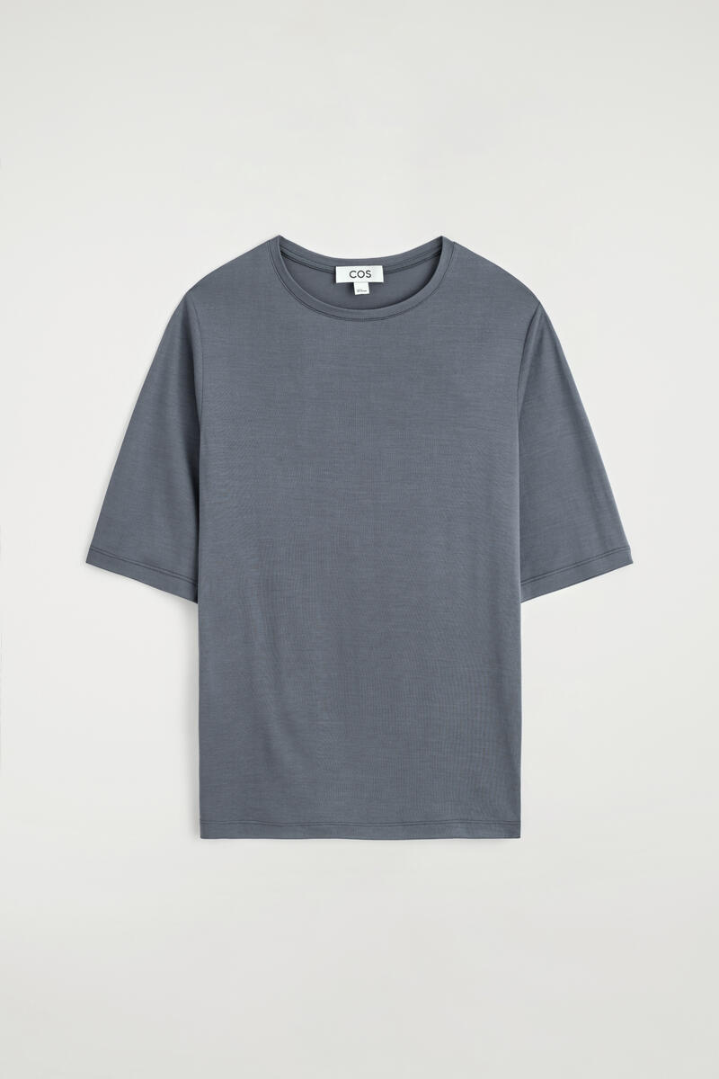 COS シルクジャージーTシャツ