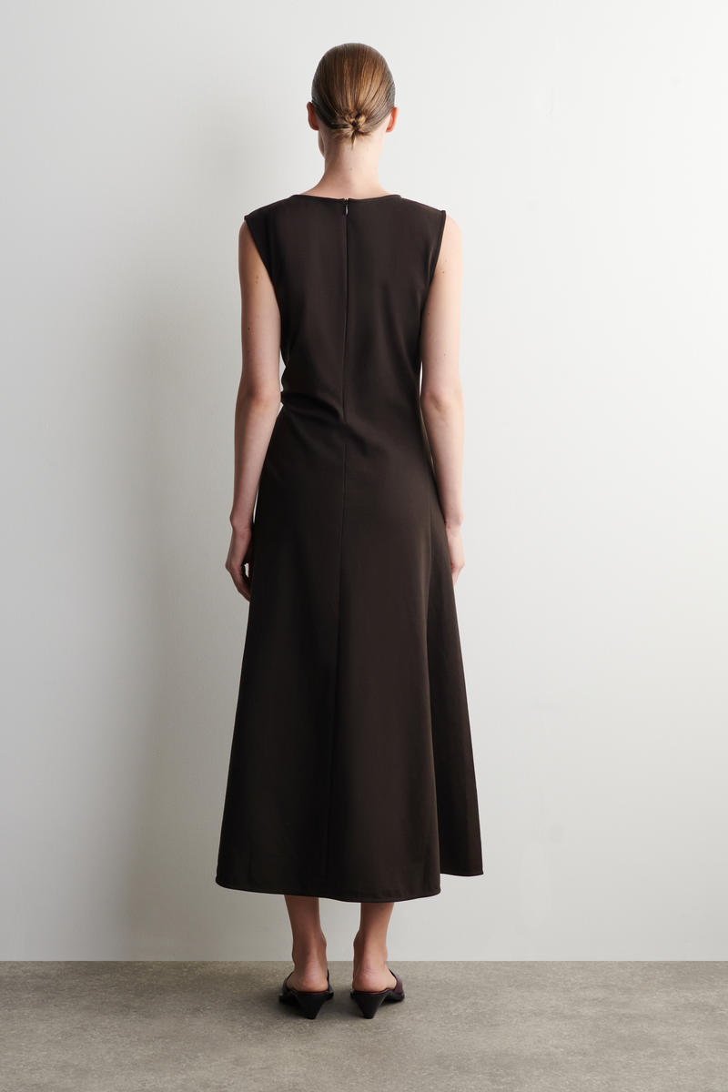 COS ツイストディテール ジャージーミディドレス