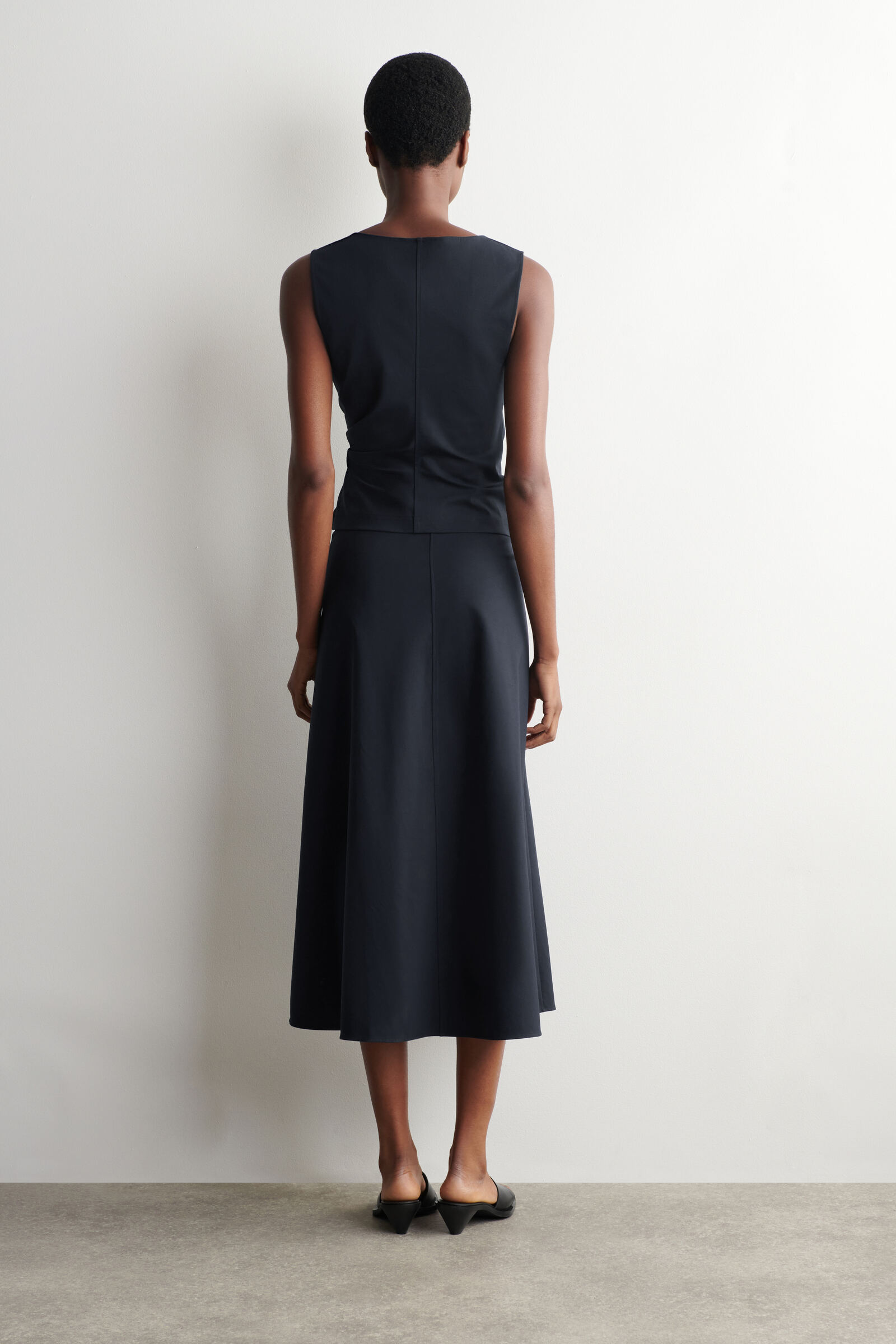 TWIST-DETAIL JERSEY MIDI SKIRT ツイストディテール ジャージーミディ