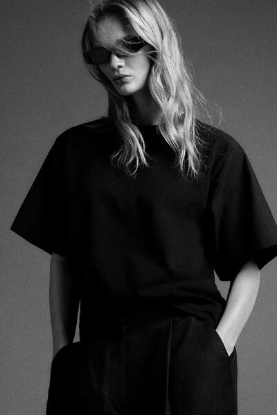 COS ポプリンパネル ジャージーTシャツ