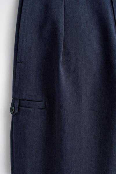 COS コットンブレンド バレルレッグユーティリティパンツ