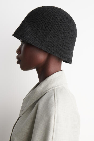 COS オープンニット バケットハット