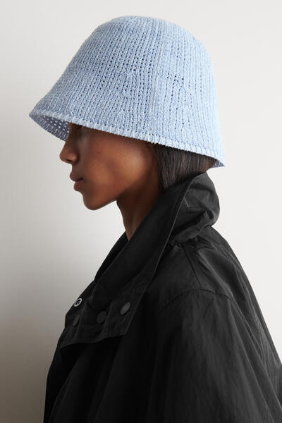 COS オープンニット バケットハット