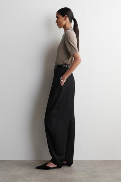 COS シュランケン ウールブレンドポロシャツ