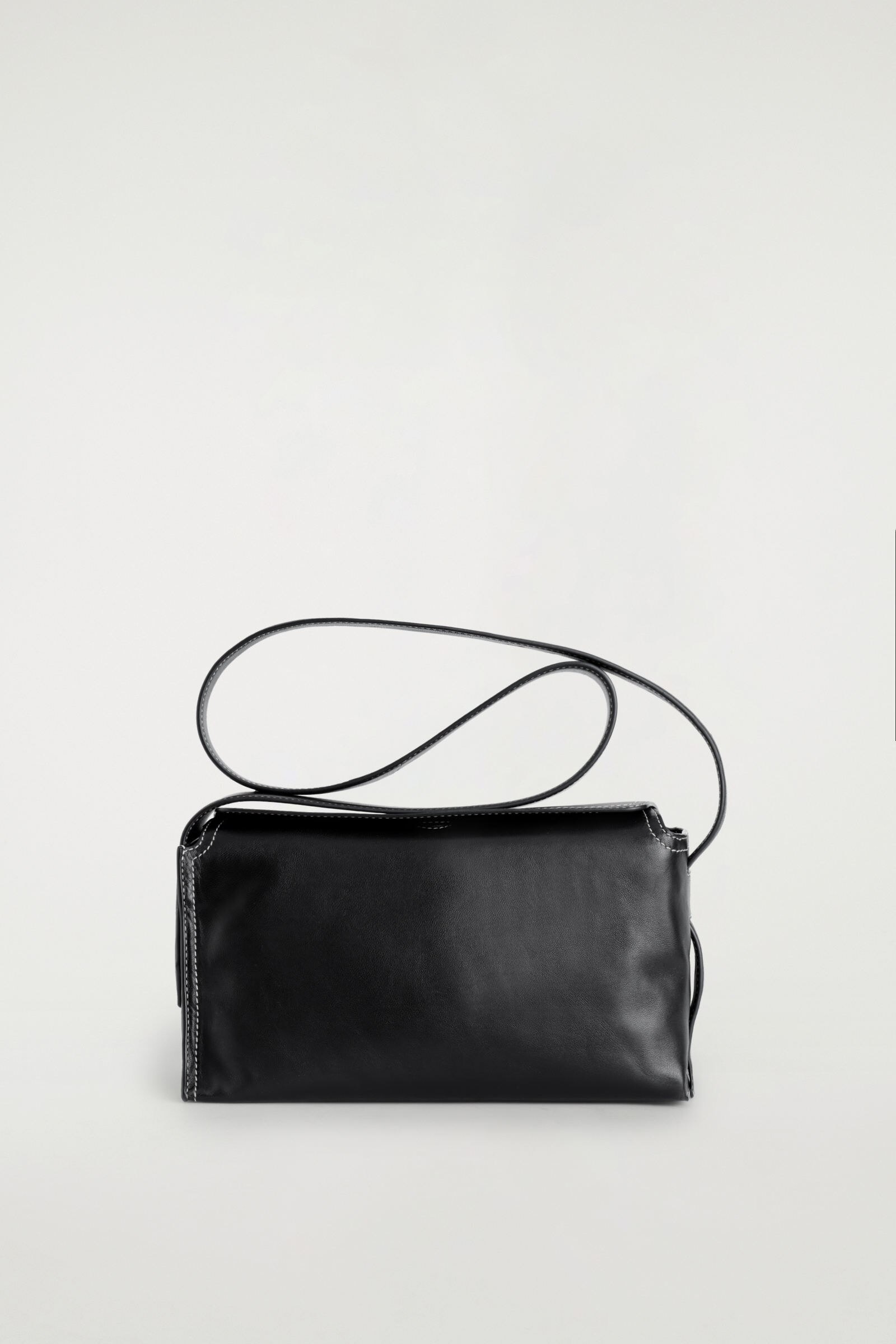 PLINTH CROSSBODY BAG - LEATHER PLINTH レザー クロスボディバッグ