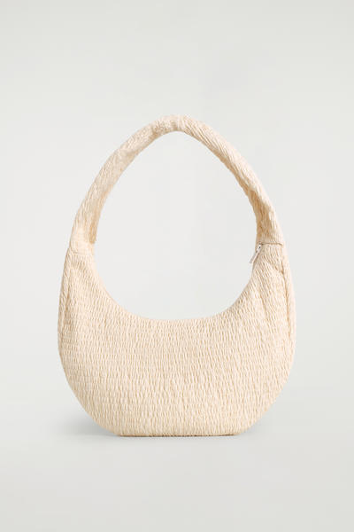 COS スモッキングショルダーバッグ