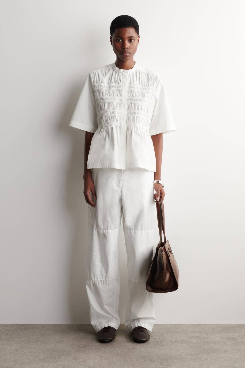 COS レザーバレエスニーカー