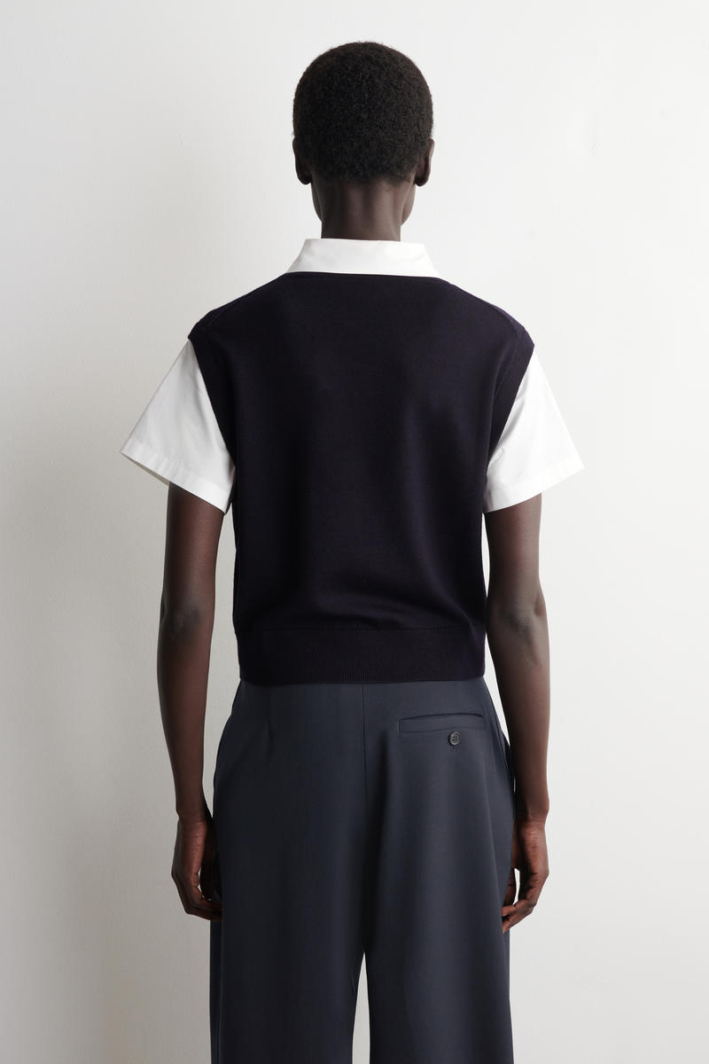 COS レイヤードメリノウールシャツベスト