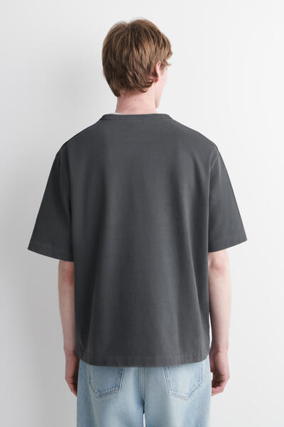 COS ヘビーウェイトコットンTシャツ