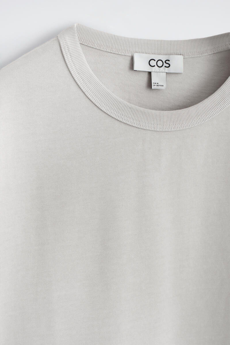 COS ヘビーウェイトコットンTシャツ