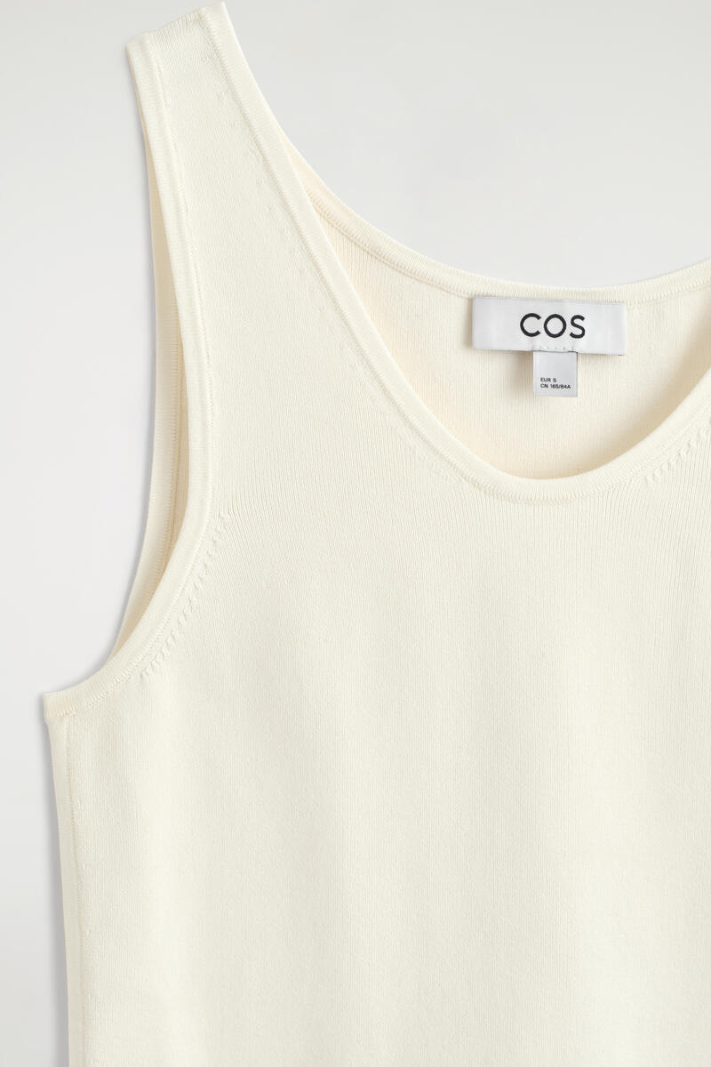 COS ニットスクープネック タンクトップ
