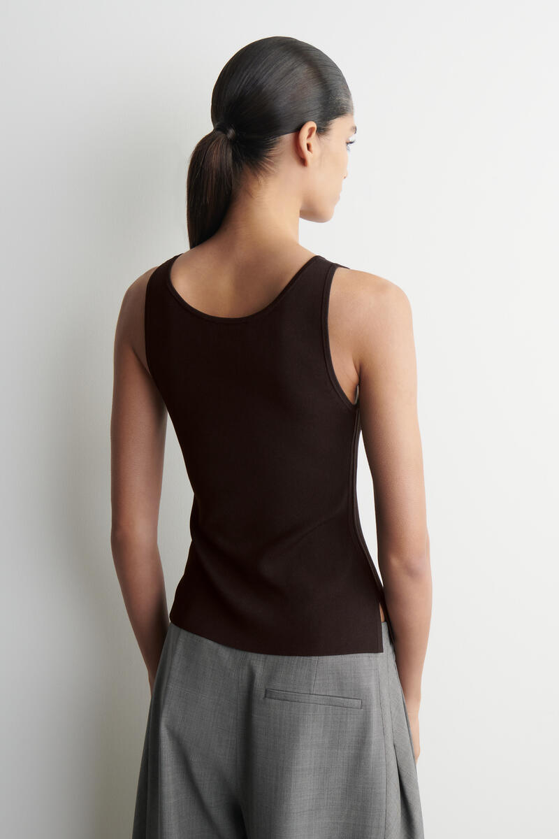 COS ニットスクープネック タンクトップ