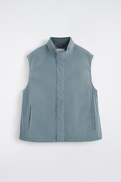 COS テクニカル撥水 ナイロンベスト