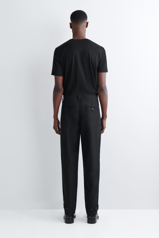 COS コットンキャンバス ストレートレッグ チノ