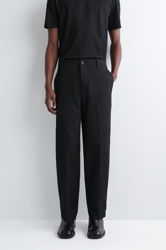 COS コットンキャンバス ストレートレッグ チノ