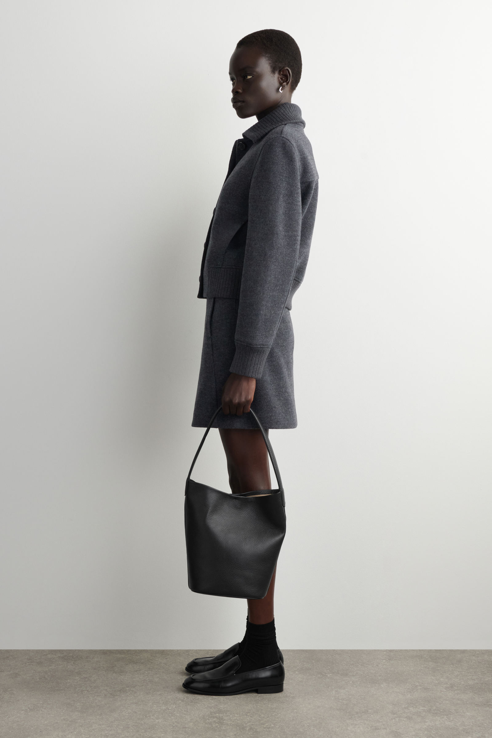 zz-1327490_08-229-1010016-6.