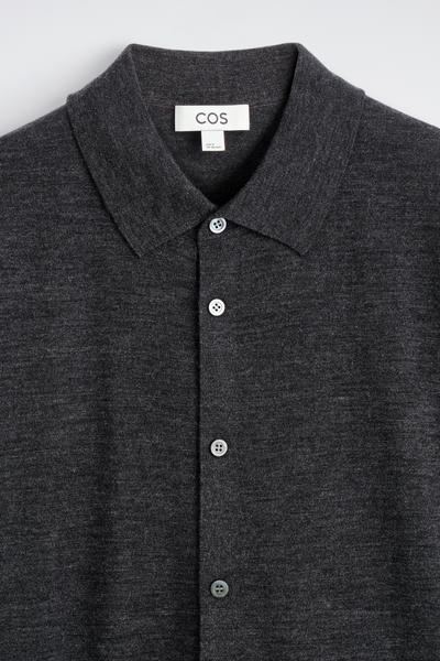 COS メリノウールシャツ
