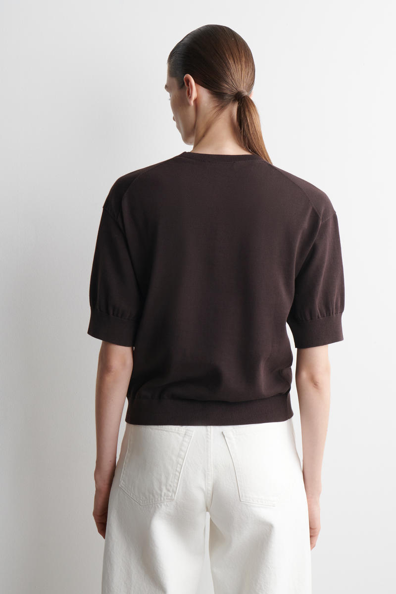 COS コットンニットTシャツ