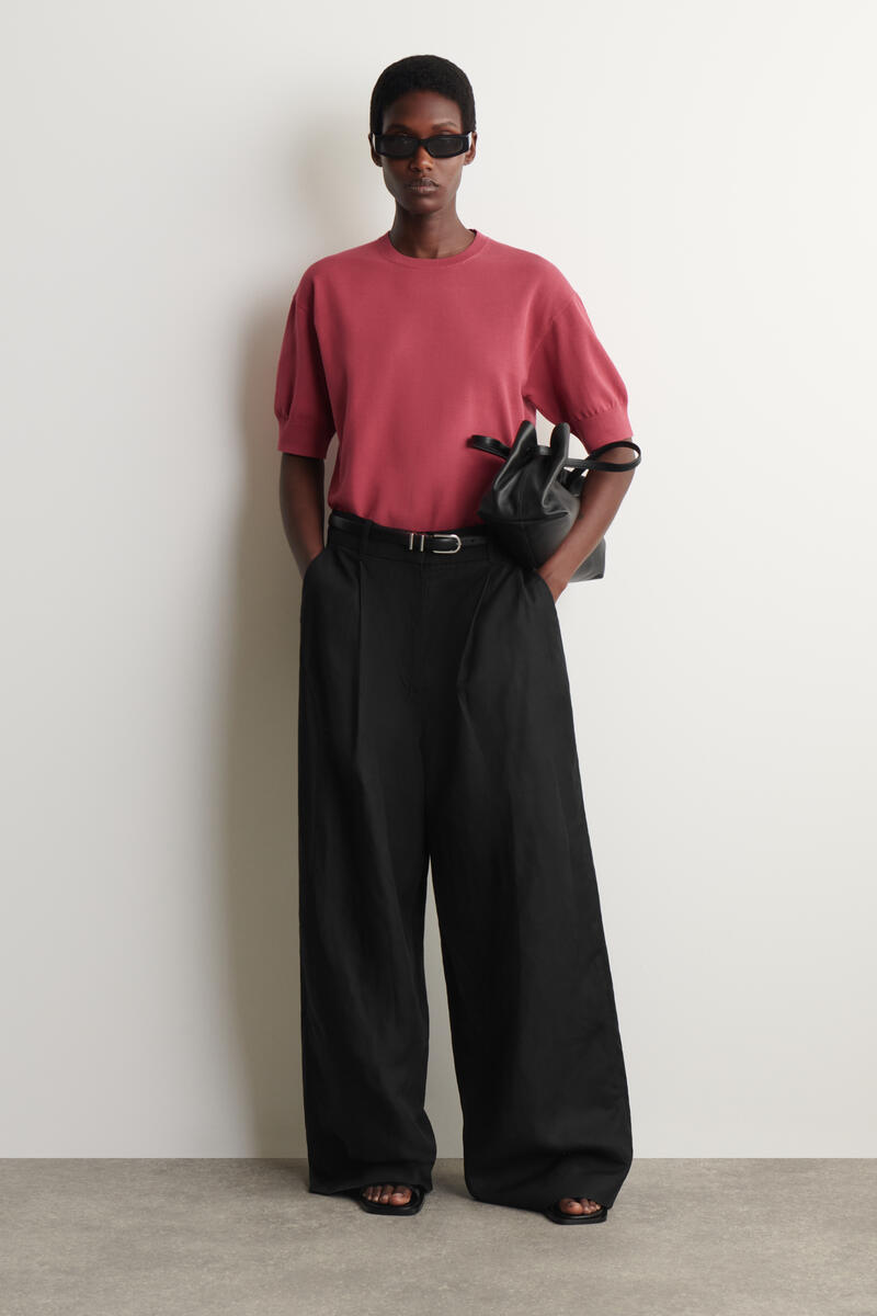 COS コットンニットTシャツ