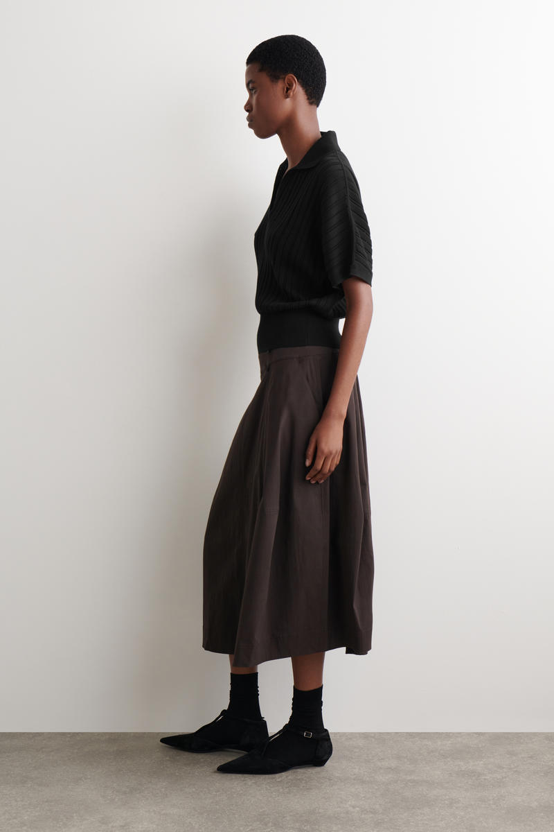 COS 透かし編みニット　コットンポロトップ