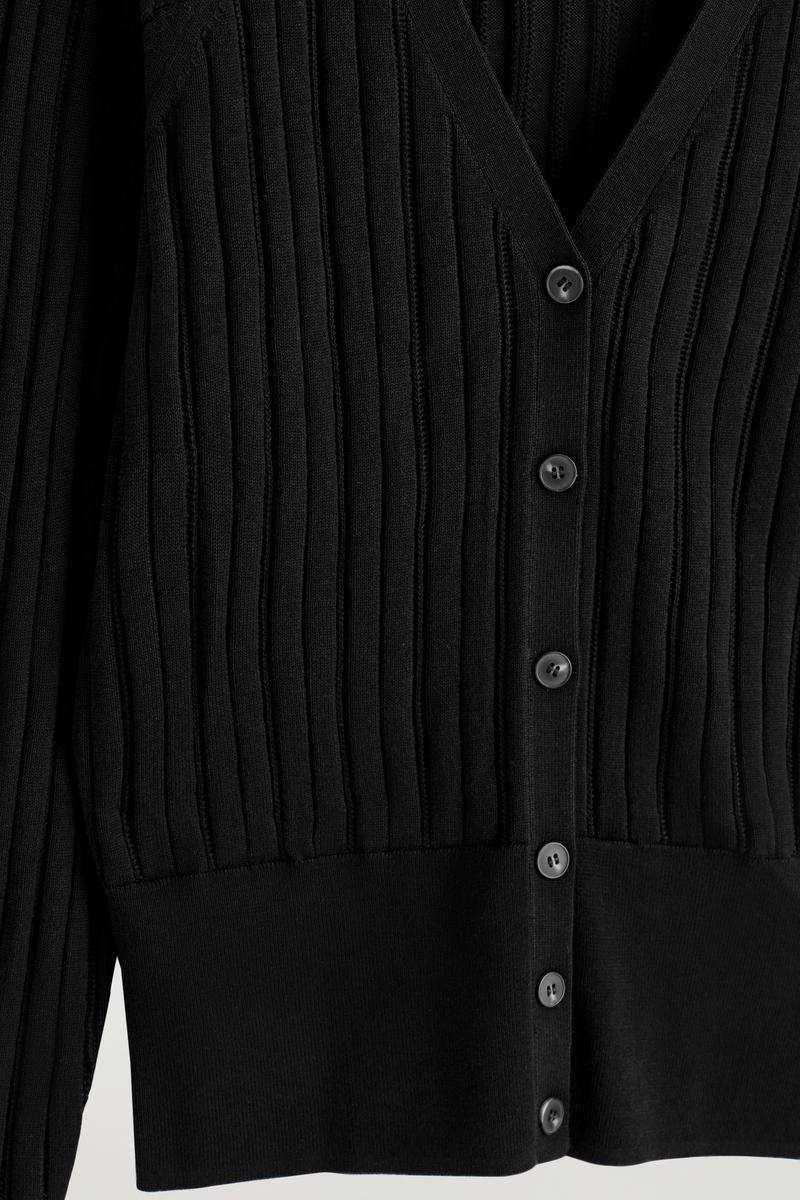 COS 透かし編みニット　コットンカーディガン