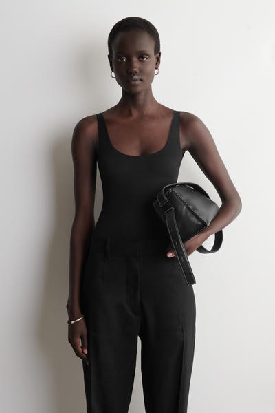 COS インターロックジャージー ボディスーツ