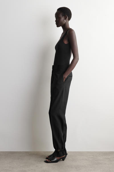 COS インターロックジャージー ボディスーツ