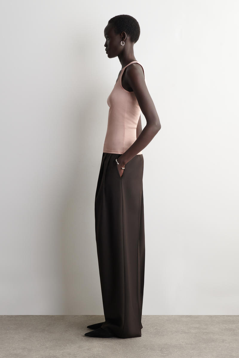 COS サテントリム　コットンジャージータンクトップ