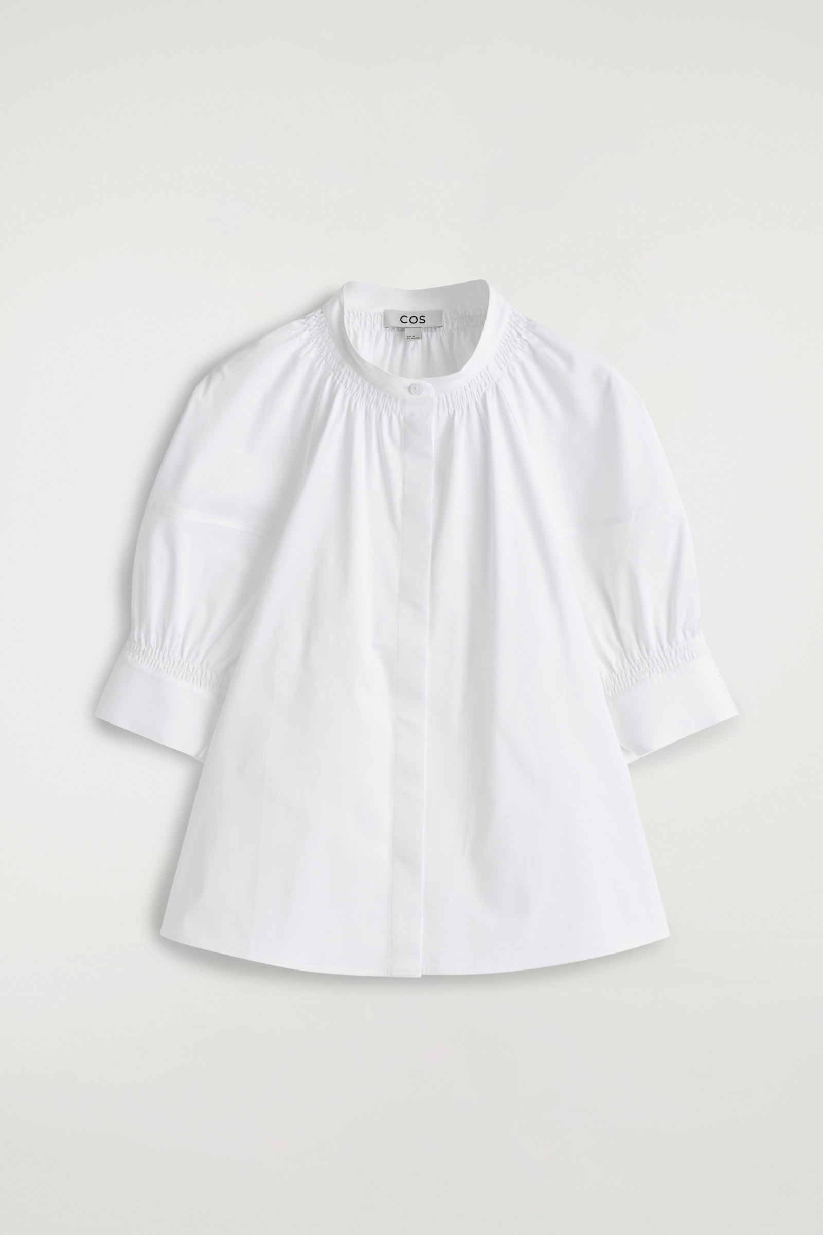 SMOCKED PUFF-SLEEVE BLOUSE スモックパフスリーブブラウス ホワイト 